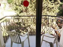 Botanic Hotel 2*